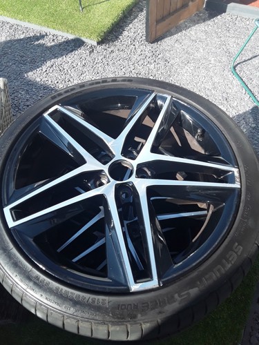 Alloy wheels - alloy,